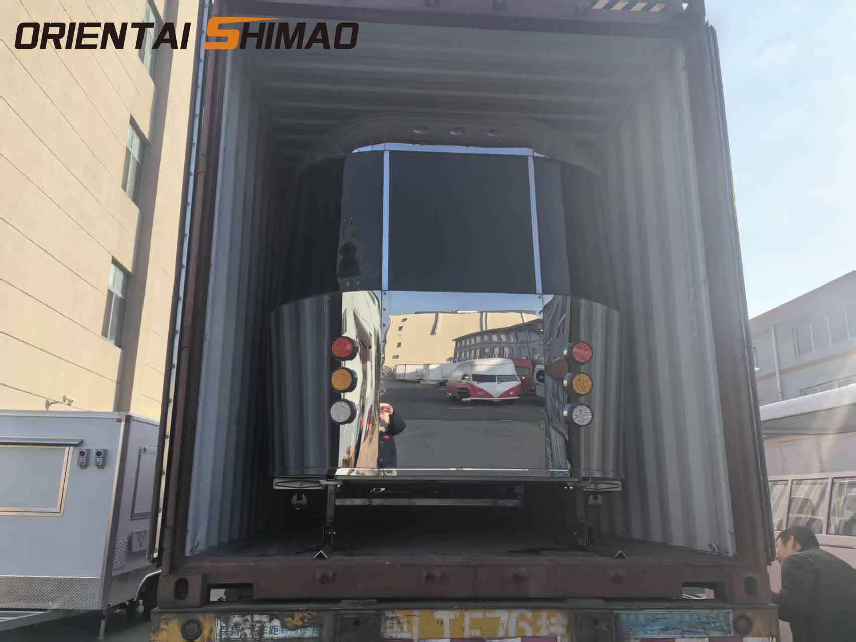 Une inspection de qualité stricte garantit que chaque remorque alimentaire est expédiée en toute confiance